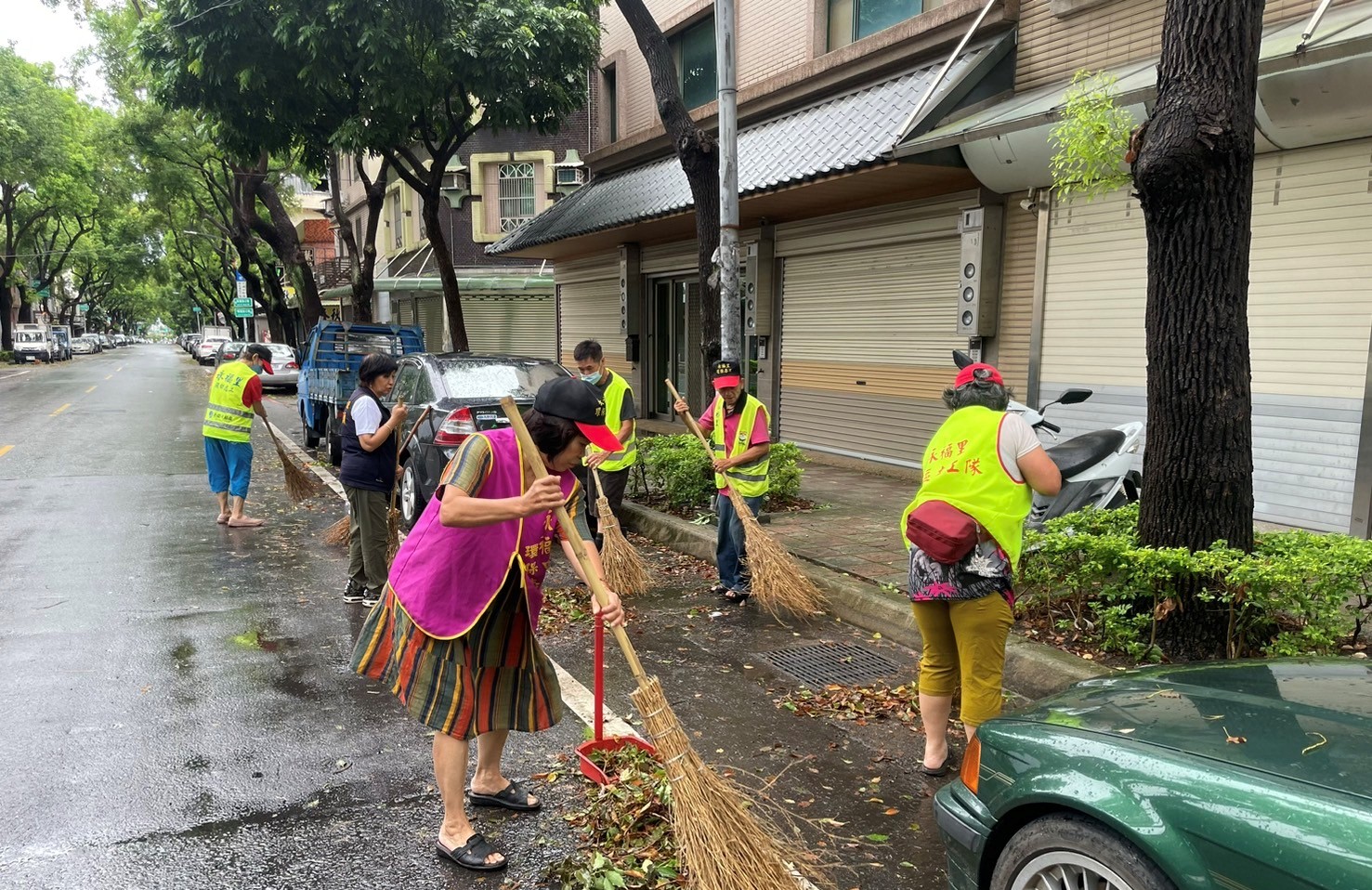 凱米颱風過境 桃園環保局全體動員清出約1,500噸垃圾及170噸資收物1.jpg